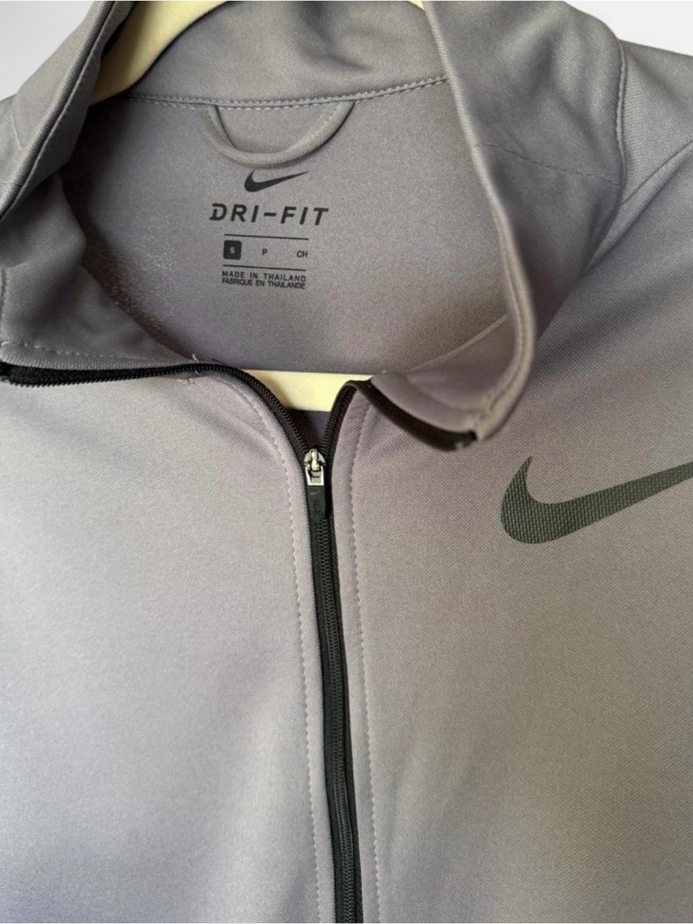 Nike Gray Full-Zip Dri-FIT Jacket Men’s Size Small EUC - Picture 3 of 4